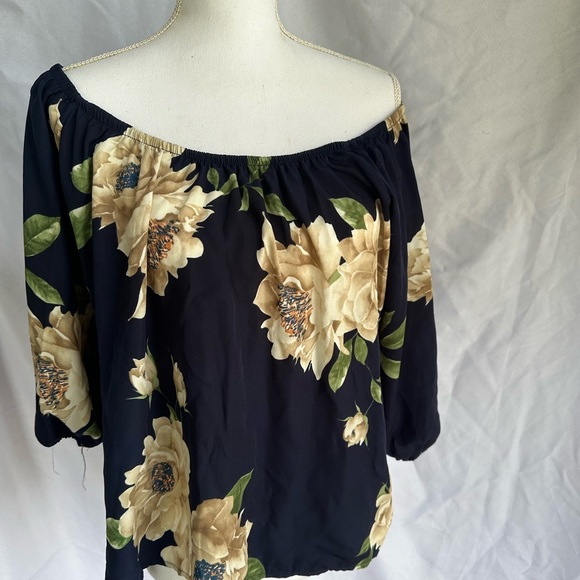 Floral Off-Shoulder Top - Blue and Cream flowers, size medium/large - Picture 1 of 5